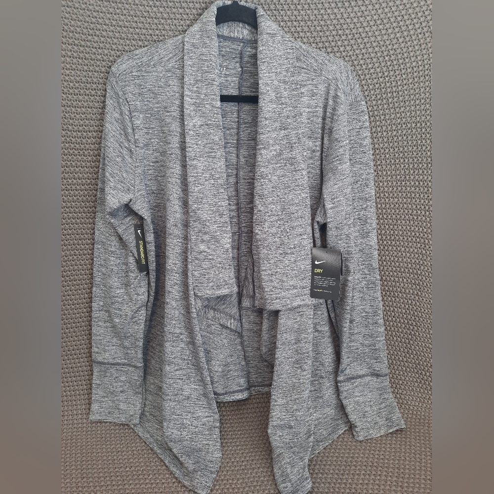 Nike Dri-Fit Longsleeve BNWT